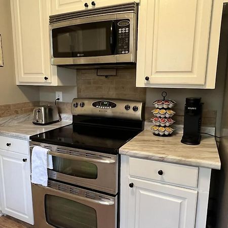 Spacious 3 Bedroom Home Near Amphitheater/Baseball/Shopping And Much More بيرل المظهر الخارجي الصورة