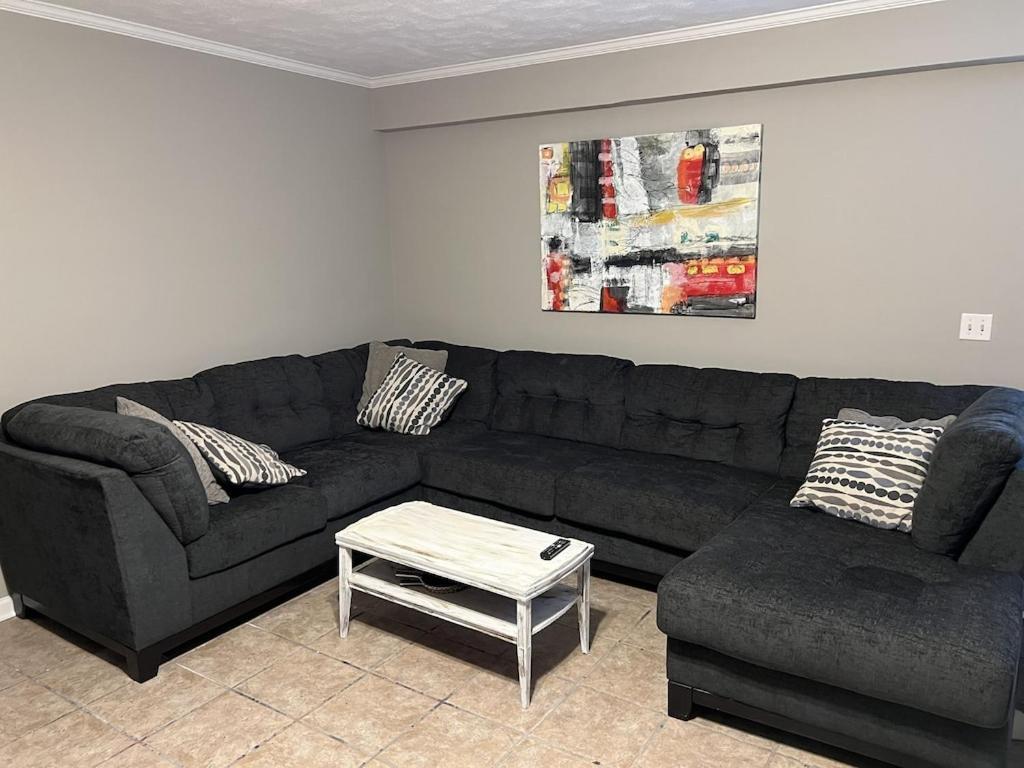 Spacious 3 Bedroom Home Near Amphitheater/Baseball/Shopping And Much More بيرل المظهر الخارجي الصورة
